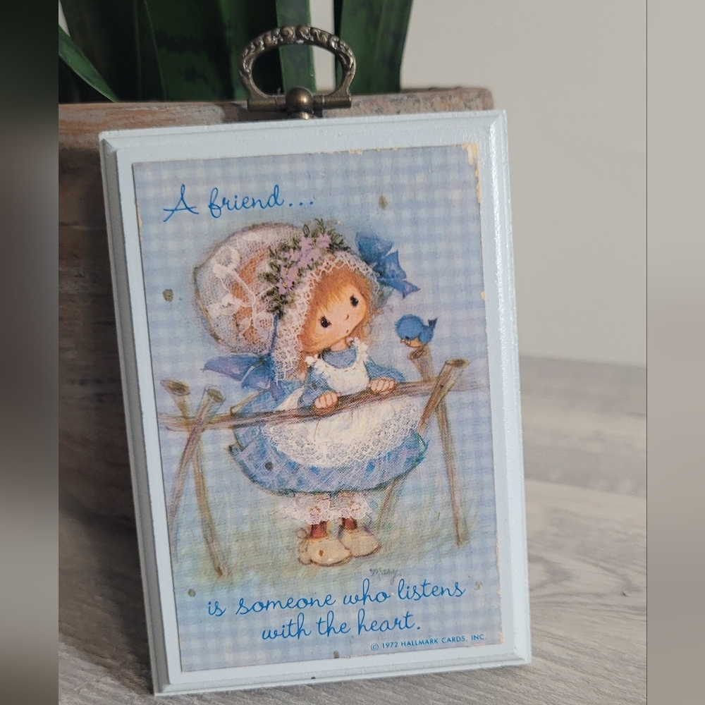 Hallmark Mary Hamilton Plaque Friendship girl w bluebirds Vintage 70s